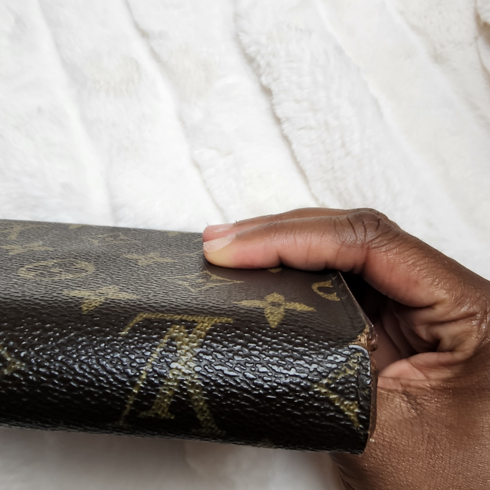Louis Vuitton Monogram Wallet - Picture 8 of 16